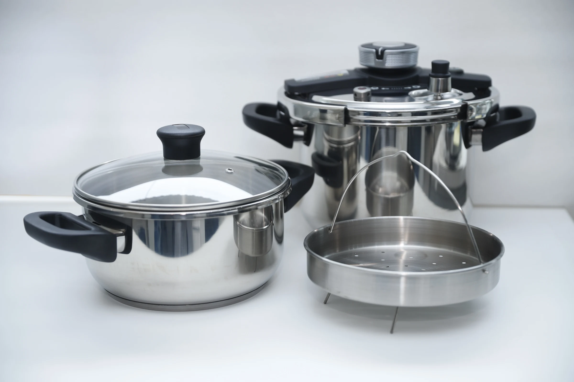 Pressure cooker stainless steel Pressure canner 6L Pots and pans