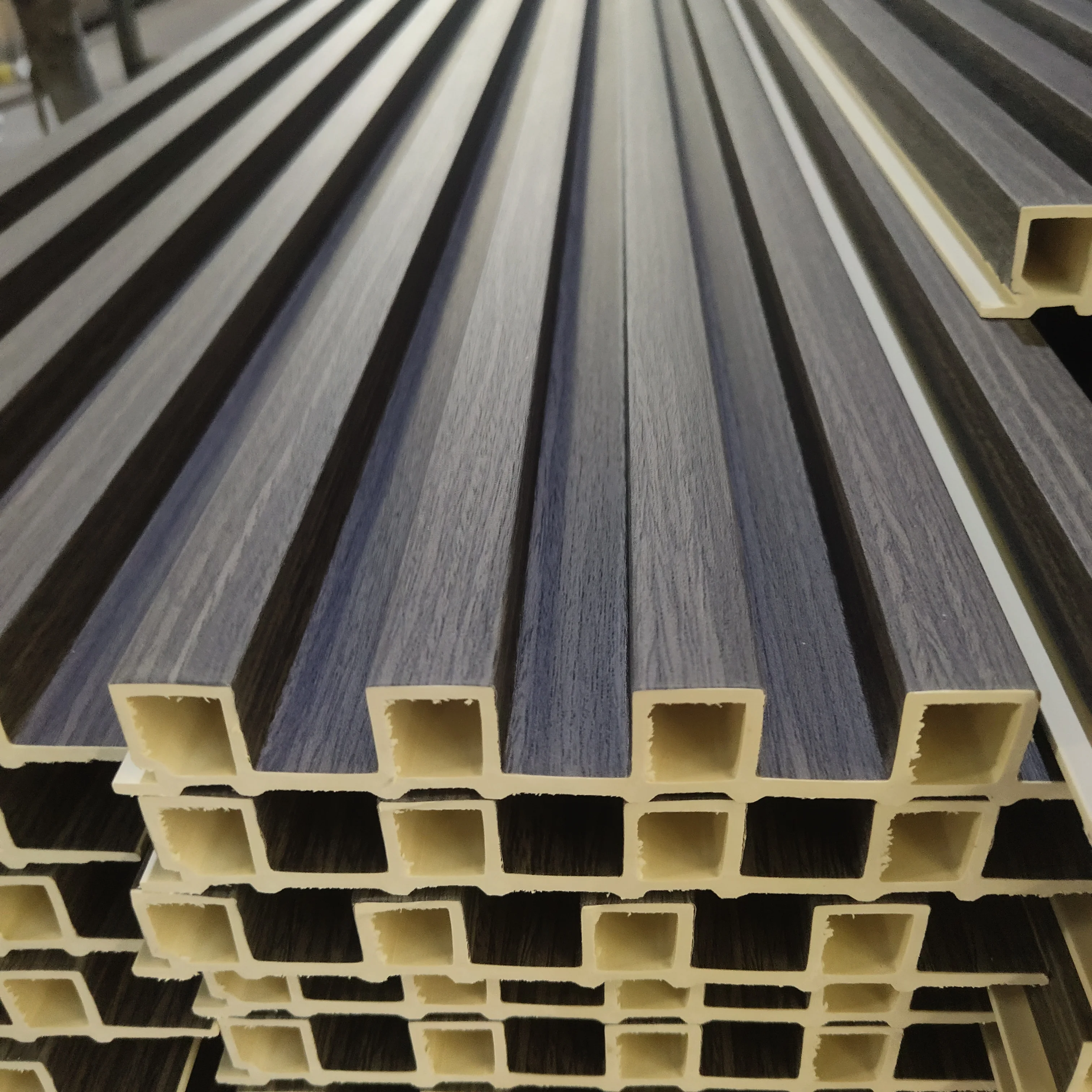 Pvc Wood Effect Pwc Wall Panel for Wall Interior Pvc Wall Panels Green