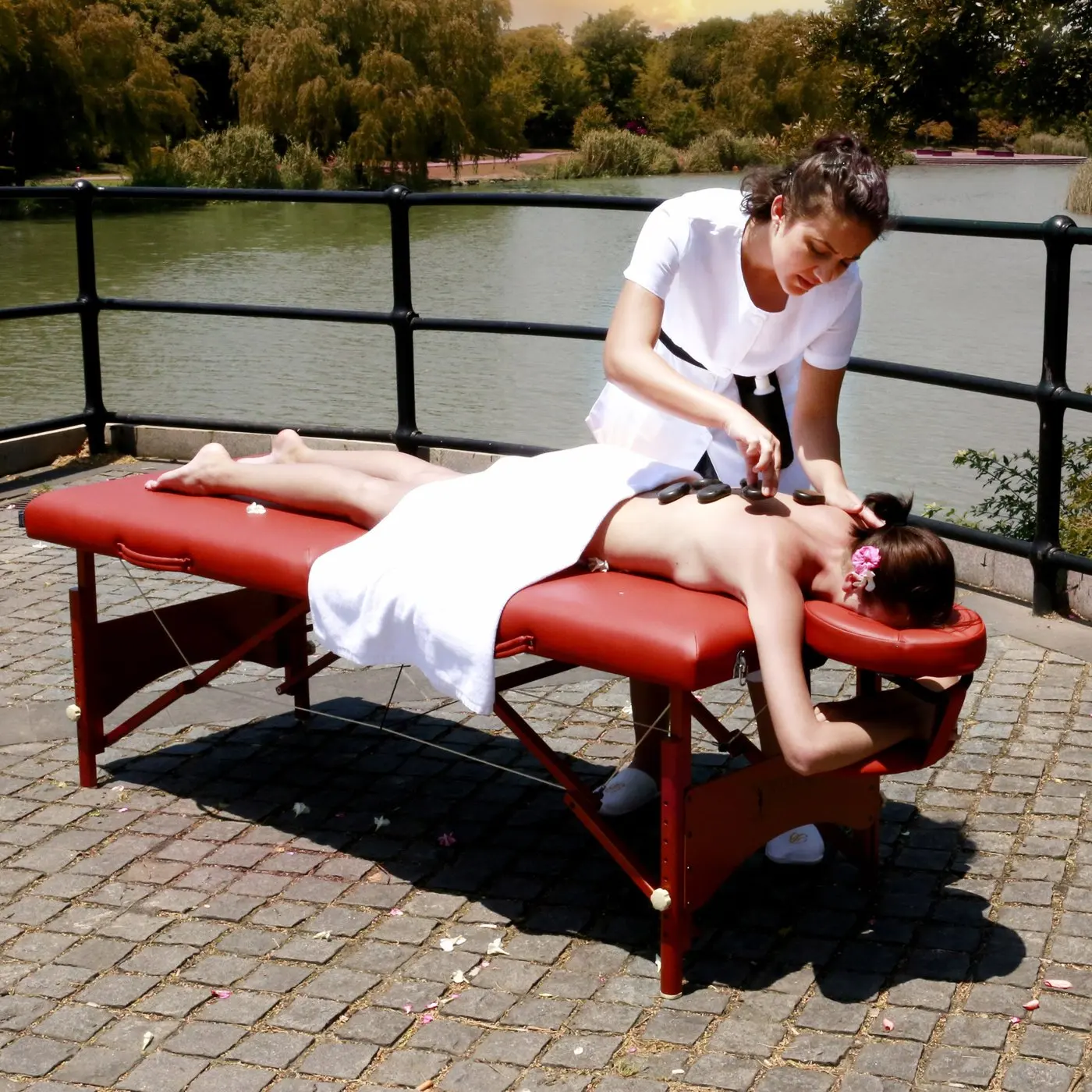 Master Massage 28 inch Memory Foam Portable Lightweight Massage Table Wooden Spa Beauty Salon Massage Table