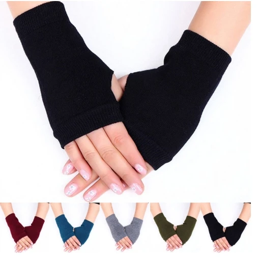 Fingerless Gloves (6).jpg
