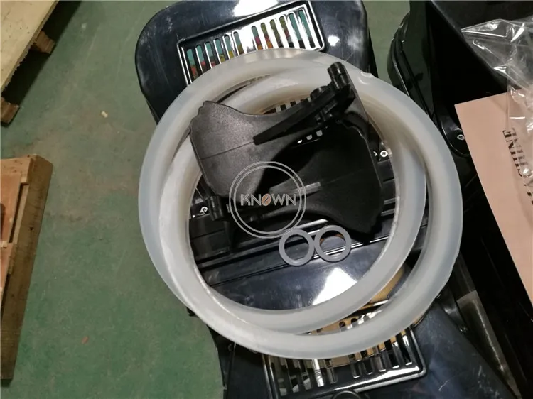 2025 Commercial 3 Tanks Ice Slush Machine for Sale Customized Smooth Milk Cold Drink Ice Slush Making Machine