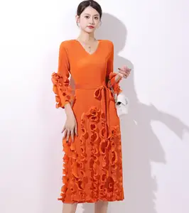 European and American Popular Pleated Dress with V-neck and Ruffled Hem - Large Size Ready-to-wear Dress