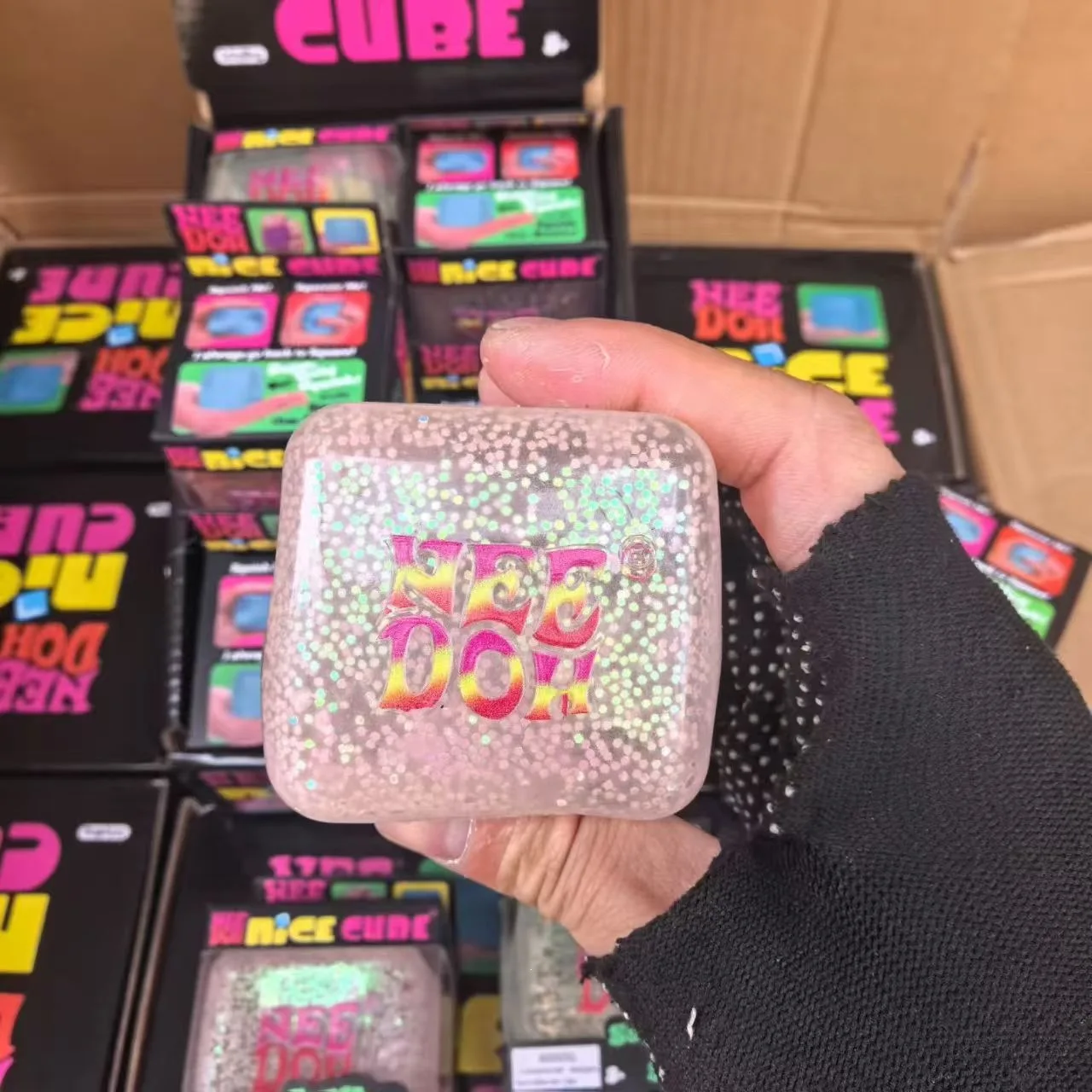 Cross-border Explosions NEEDOH Squishy Luminous Ice Cubes Pinch Music Decompression Toy Slow Rebound Sensory Cubes Color Box 3+_voghion.com