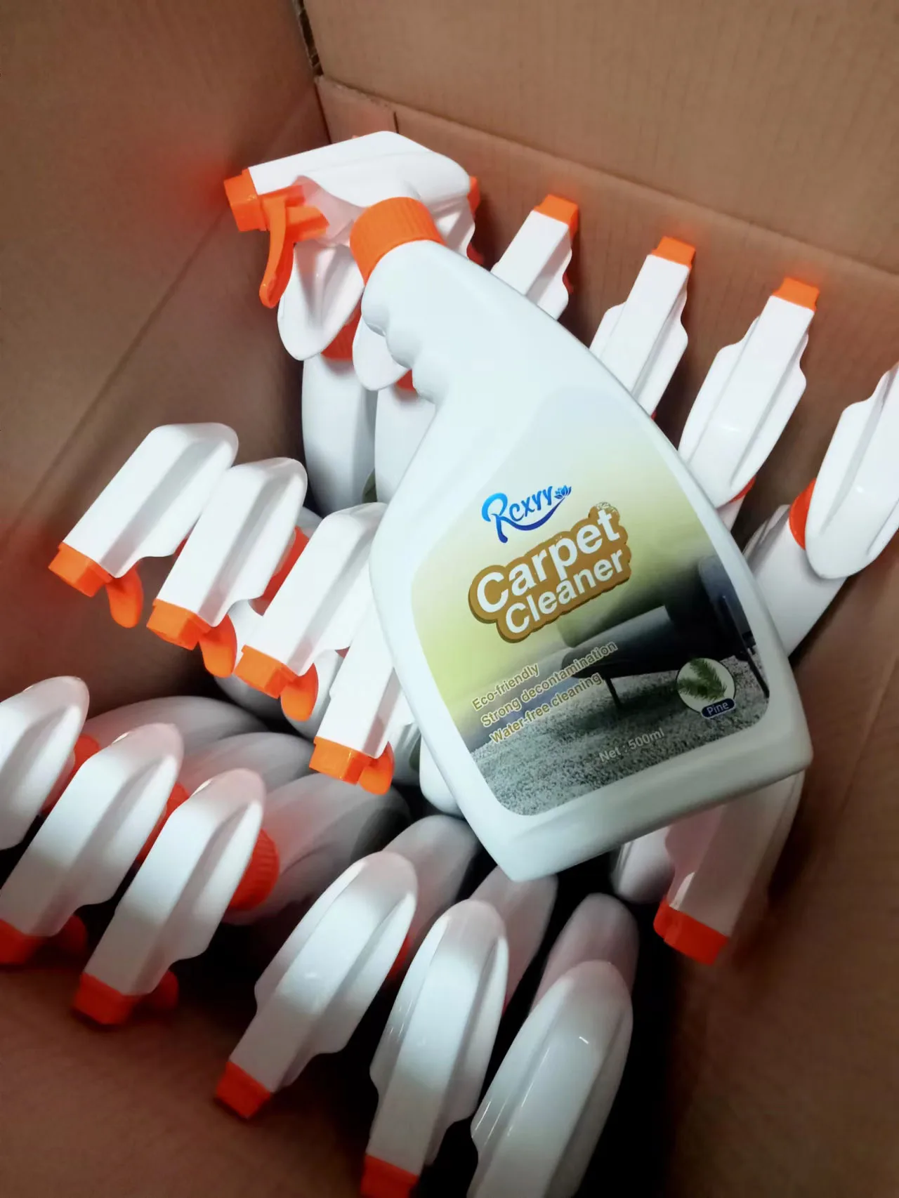 500ml Deep Cleaning Stains Removal Pine Smell Carpet Cleaner For