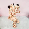 Burattino a mano a forma di tigre a corpo intero con bocca aperta e strisce gialle