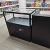 Comptoir en métal et verre -1
