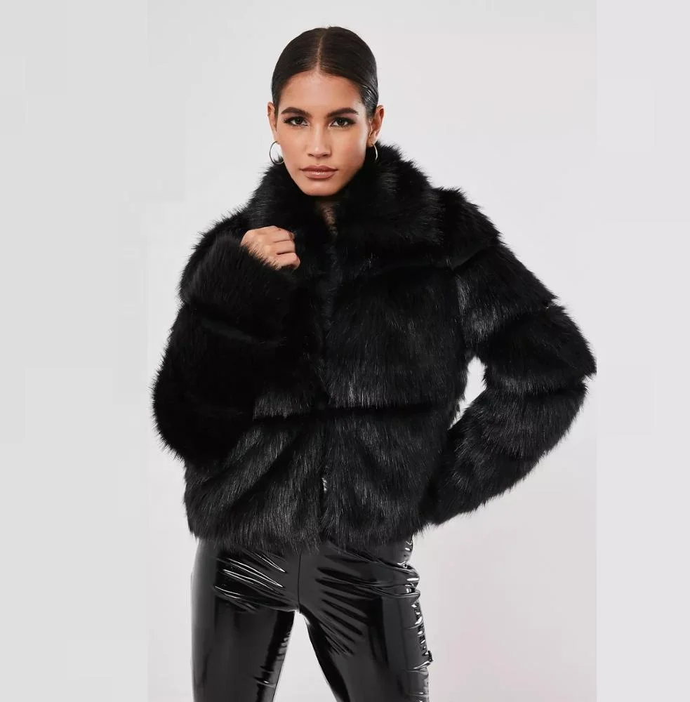 Women's Winter Woolen Coat New Factory Style Black Short Pelted Faux Fur Bomber Jacket with Plaid Pattern Bubble Raccoon Outwear