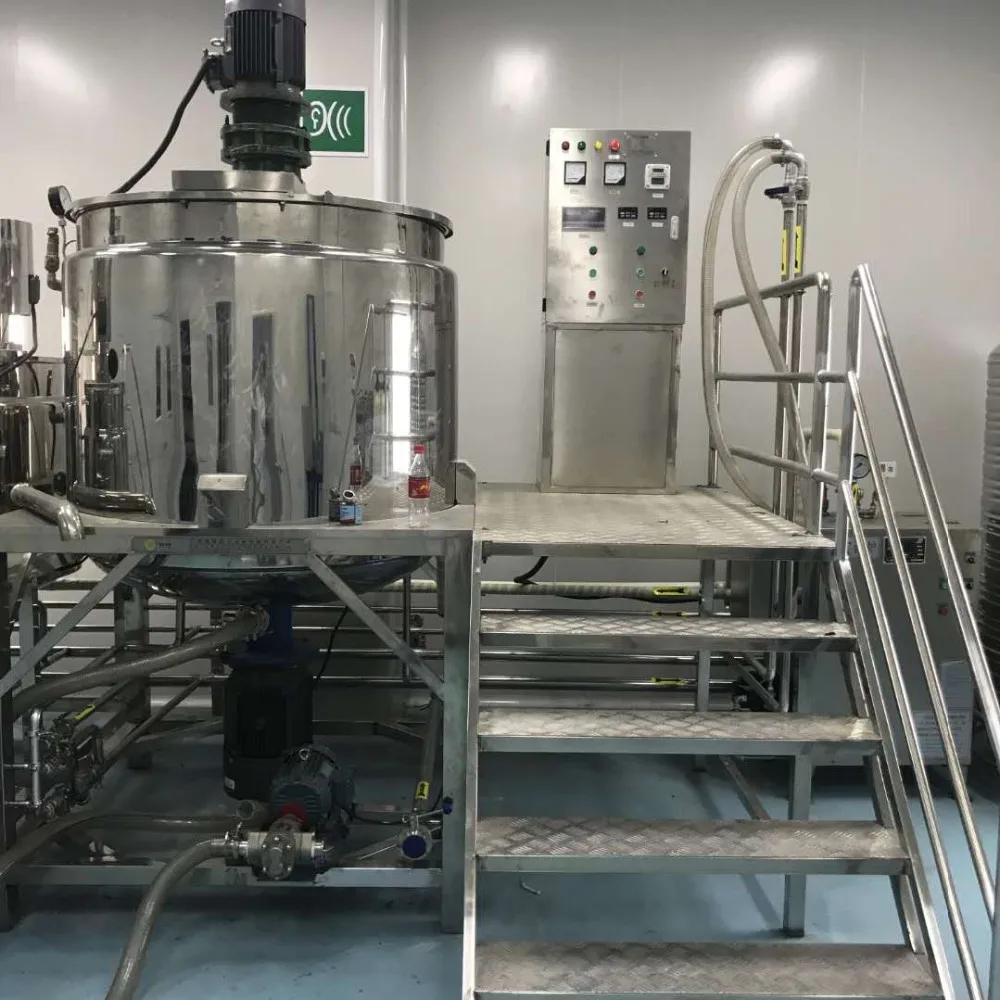 Дезинфицирующее средство для рук, жидкое мыло, гомогенизирующее средство, блендер, миксер, гомогенизатор, емкость для смешивания