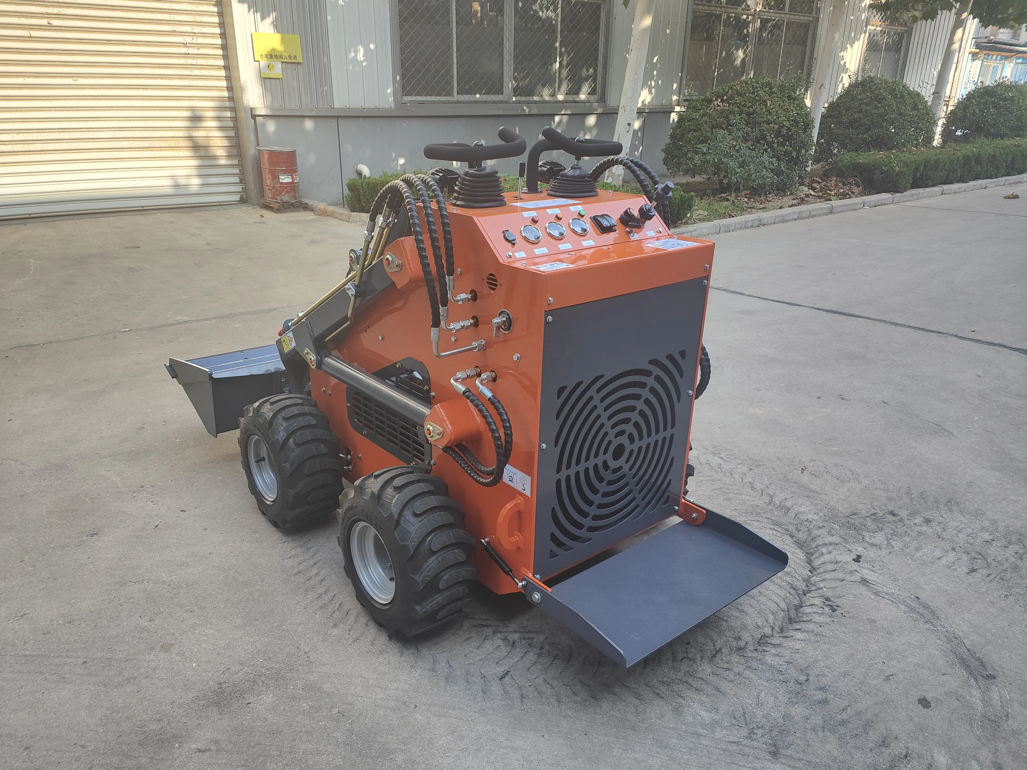 Small Skid Steer Smallest Stand on Track Mini Skid Steer Loader