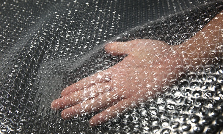 Cheap High Quality Small MOQ Transparent Plastic Wrap Bubble Roll with Fragile Mail Shipping