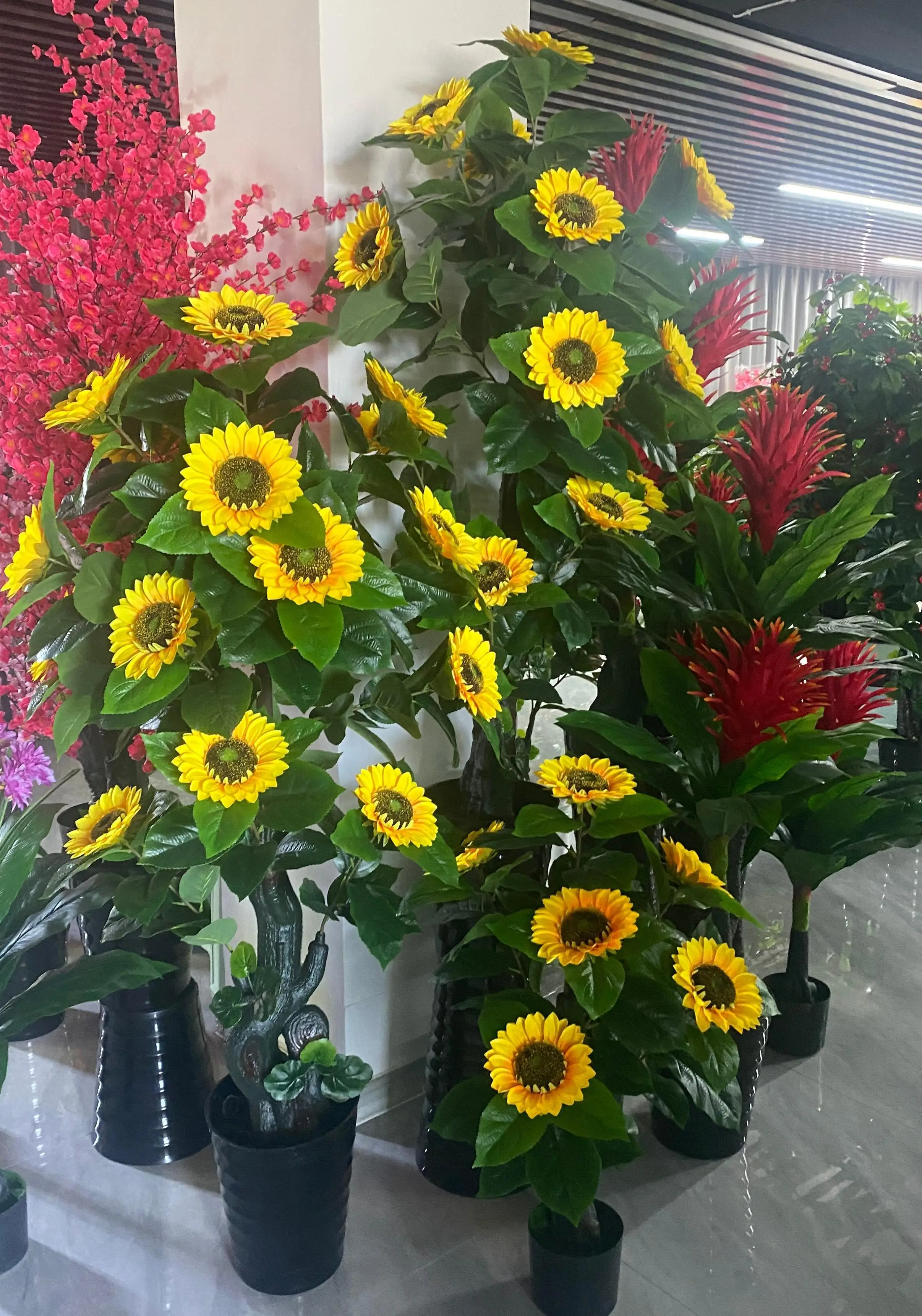 pflanztopf beine Blumentopf mit Beinen WERIA Keramik 42 cm Hellgrau  DEKOR Shop