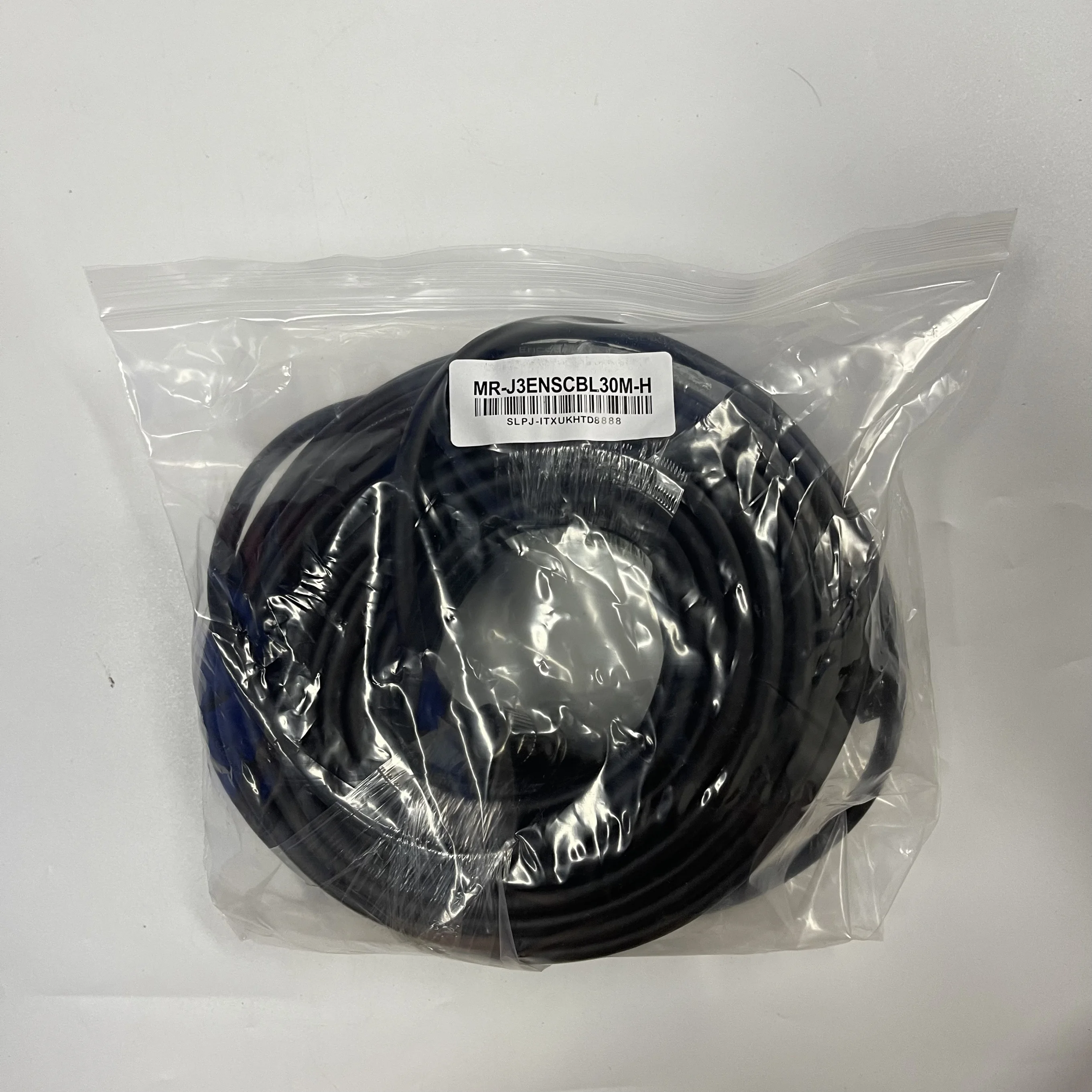 Mitsubishi Servo Encoder Cable MR-J3ENSCBL30M-H Mitsubishi Servo Encoder Cable MR-J3ENSCBL30M-H