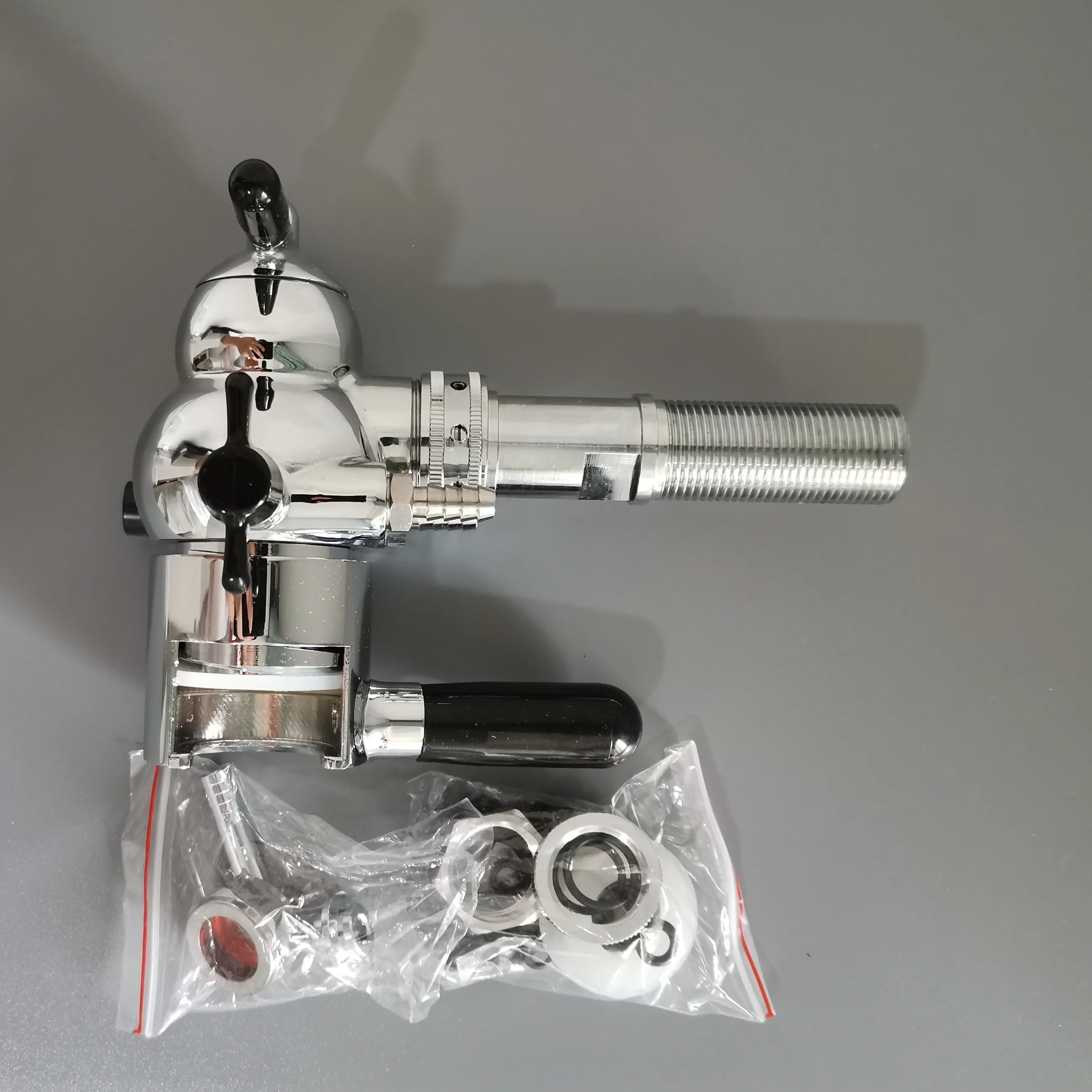 Isobaric Tap Growler Filling Station Beer Dispenser Beer Pegasus Bottle Filler for 26.5mm 28mm  38mm 42mm Bottles