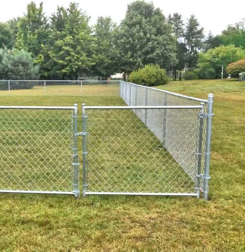 Wholesale High-quality Galvanizing 6ft Chain Link Wire Mesh Security Garden Metal Fences and Chainlink Fence Price