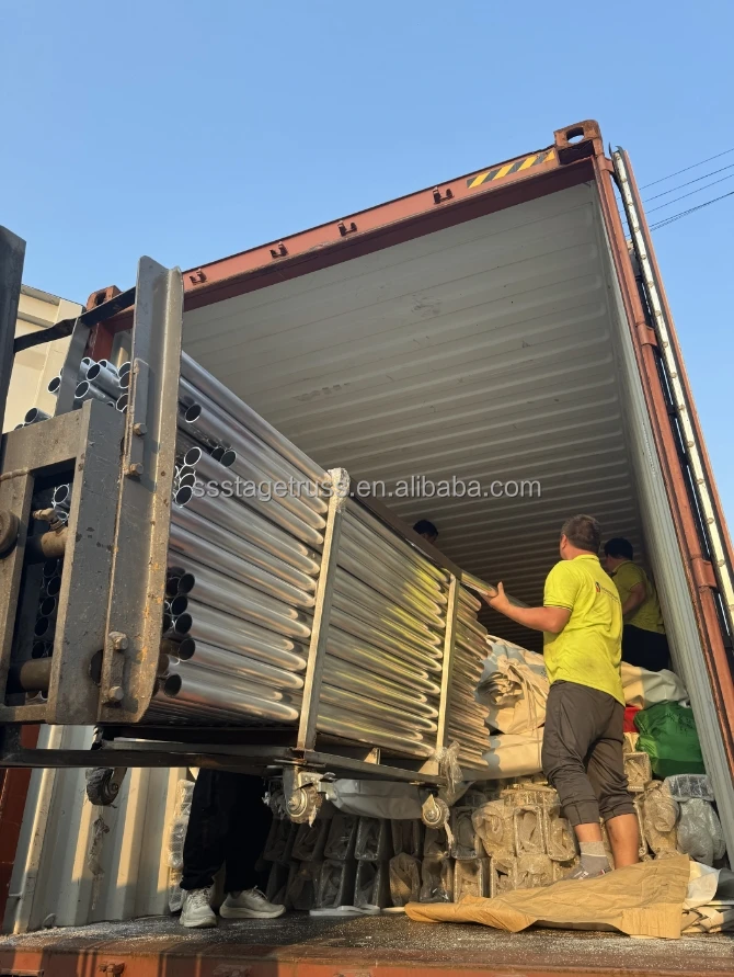 200*200mm Hot Selling Aluminum Truss Led Screen Hanging Truss for Events manufacture