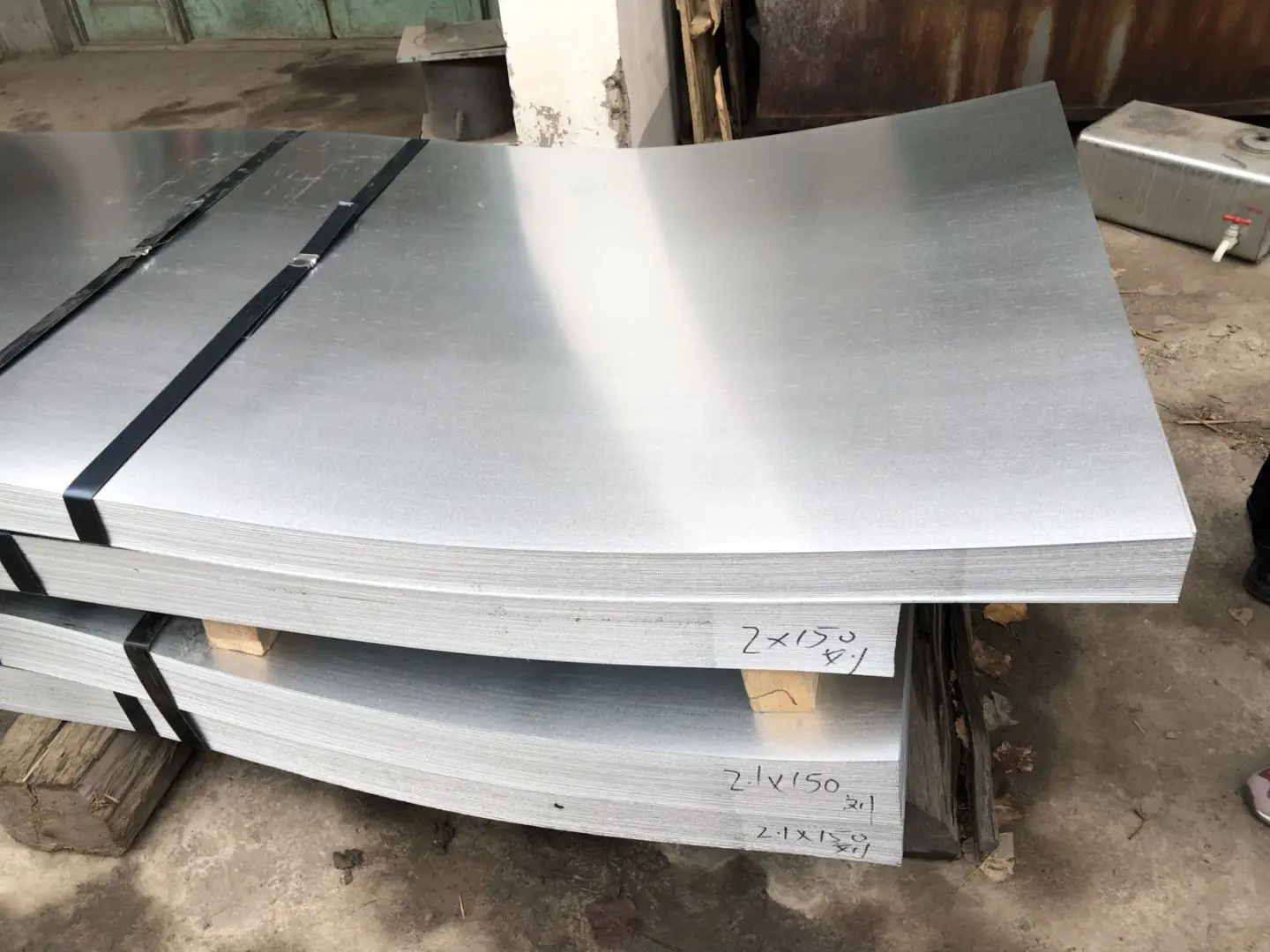 Astm A36 14规格22 5毫米10毫米厚热浸镀锌防盗门铁板金属镀锌JIS