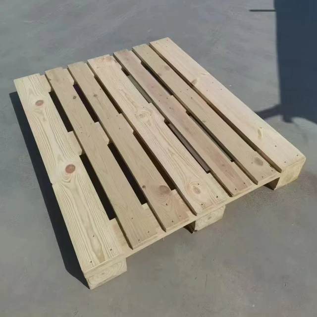 Low Price Customized Wooden Pallet Heavy Duty Large Stackable Reversible Entry Type 4- Way Pine Wood  Pallet