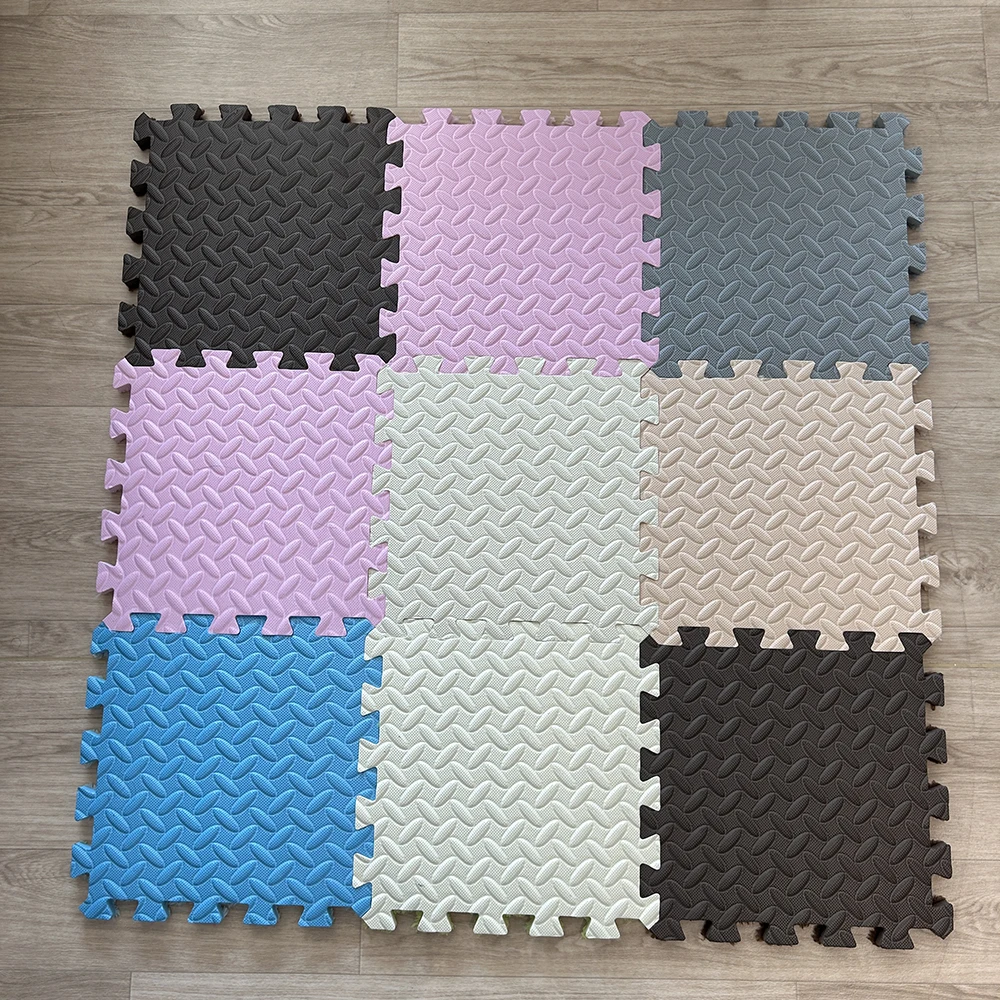 Custom High Quality 30x30cm Soft Plush Kids Playing Mat Soft Puzzle