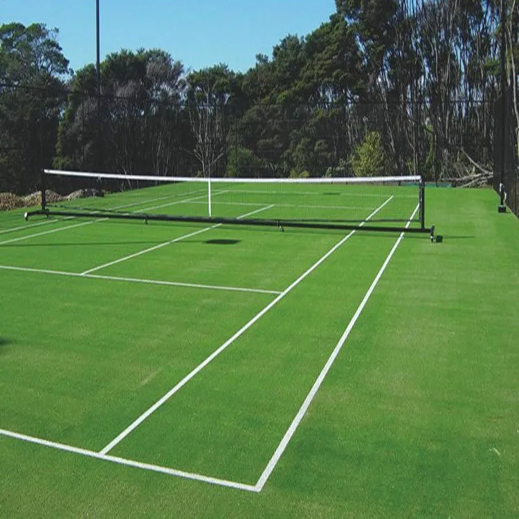 Корт для бадминтона. Теннисный корт трава. Корт теннисный травяной травяной. Травяной корт для тенниса Уимблдон. Теннисный корт Коломяги трава.