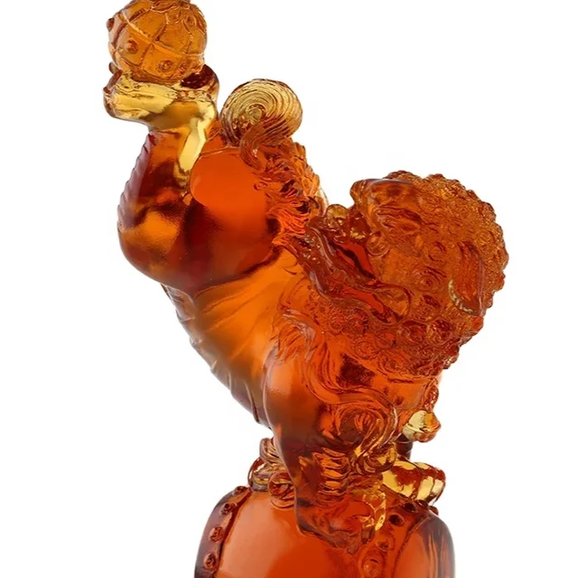 High-end Hand-carved  Crystal Glass Lion Sculpture New Design Feng Shui Ornaments For Home Decoration