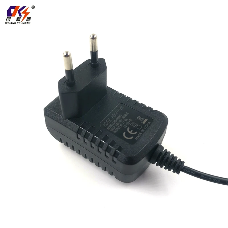 Visuotinis 100-240 V 50/60 Hz kintamosios ir nuolatinės srovės maitinimo adapteris 5 V 1000 mA 1 A 1,2 A 1,5 A 2 A 2000 mA 1500 mA kintamosios srovės adapteris su CE sertifikatu