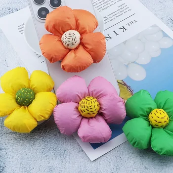 Factory Direct Supply 3D Flower Phone Holder Lovely Mobile Phone Socket UP Grips LOGO Printing Sockets Phone Stand