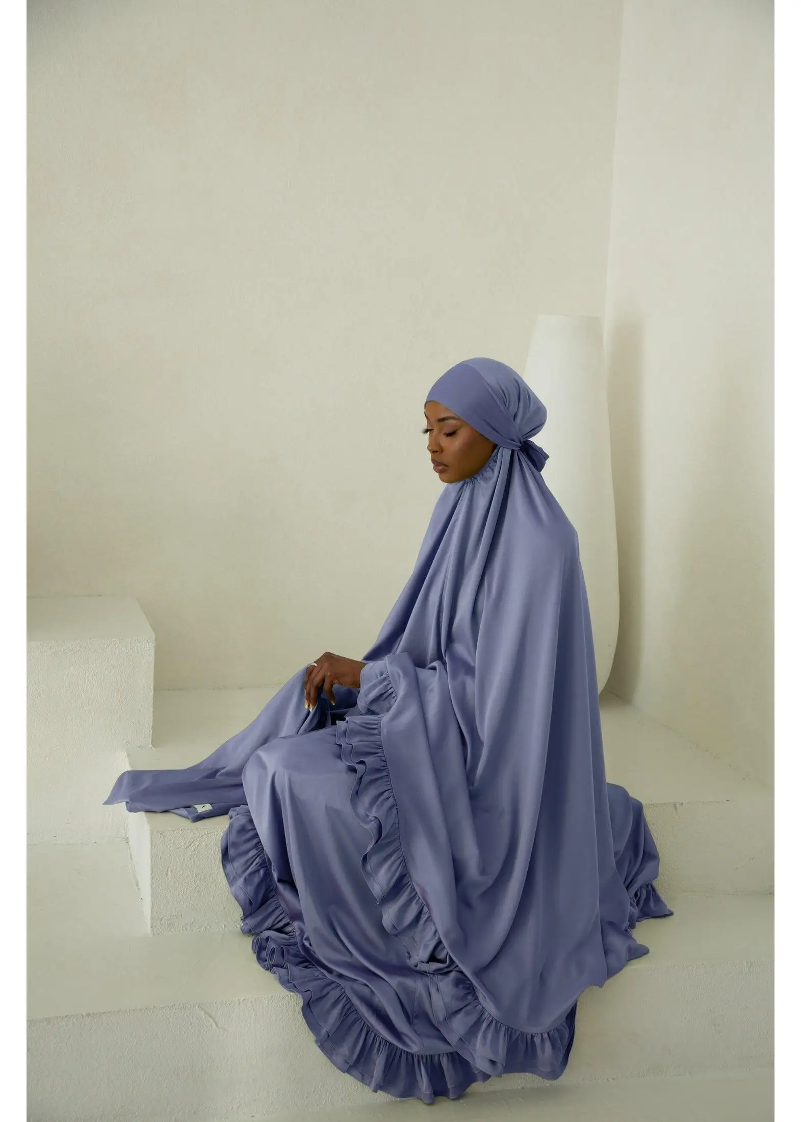 Traditional Custom Two Piece Prayer Sets Satin Ruffles Flare Ramadan Jibab Telekung Islamic Oversized Women's Muslim Clothing