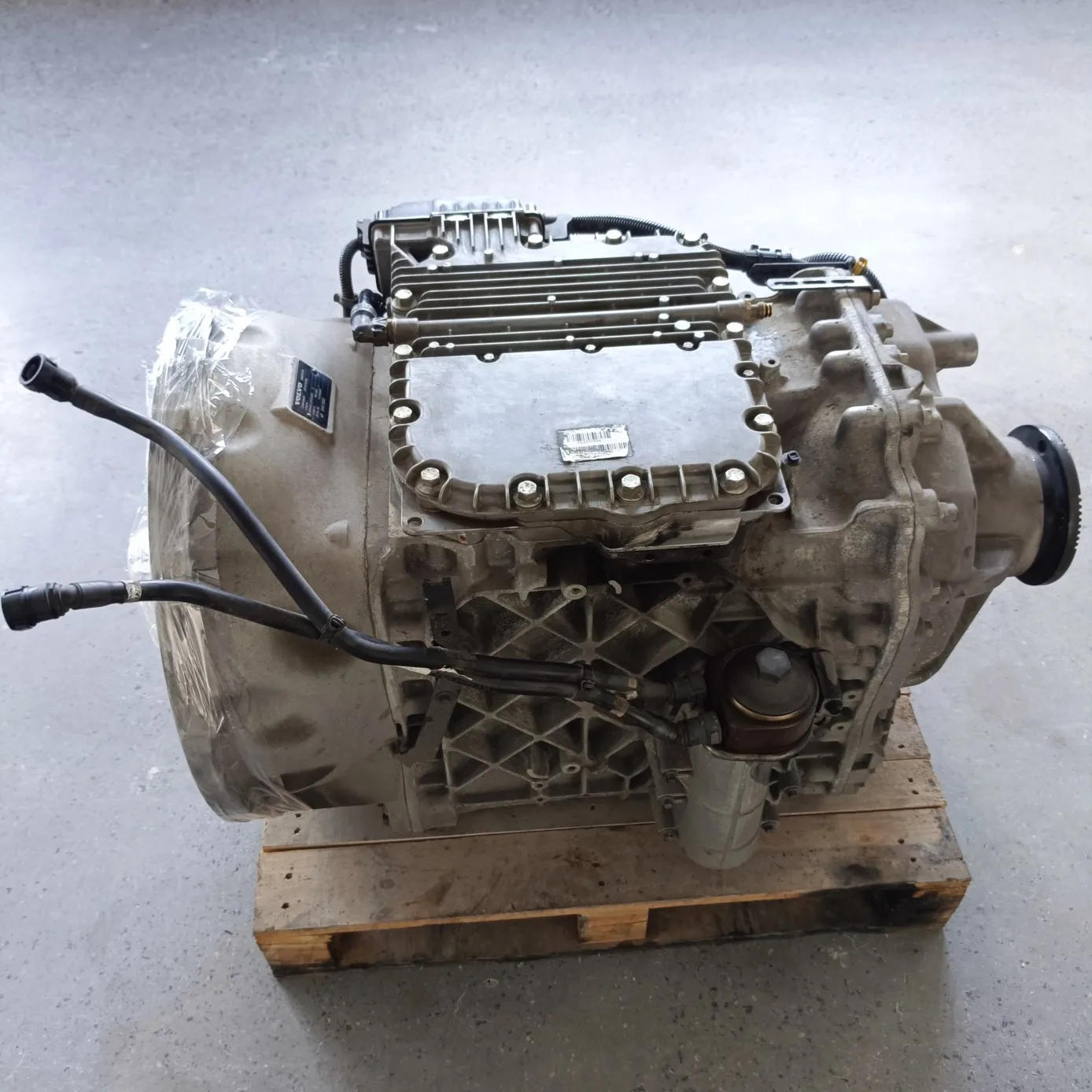 concessional sale 3190860 60150784 gearbox Automatic gearbox 