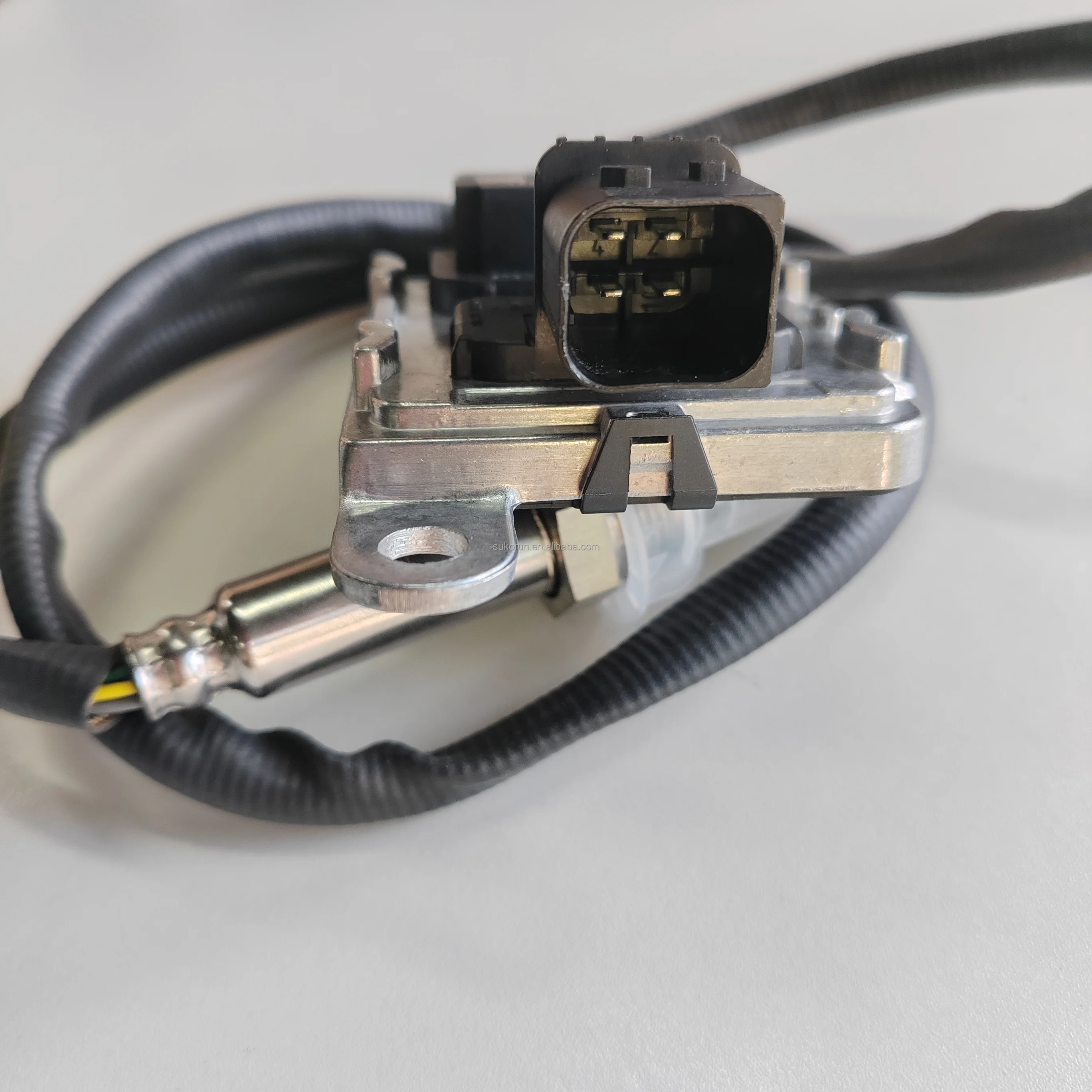 ヌイトメル ML239298 ME427825 10R036704 170925019603 NOx Sensor