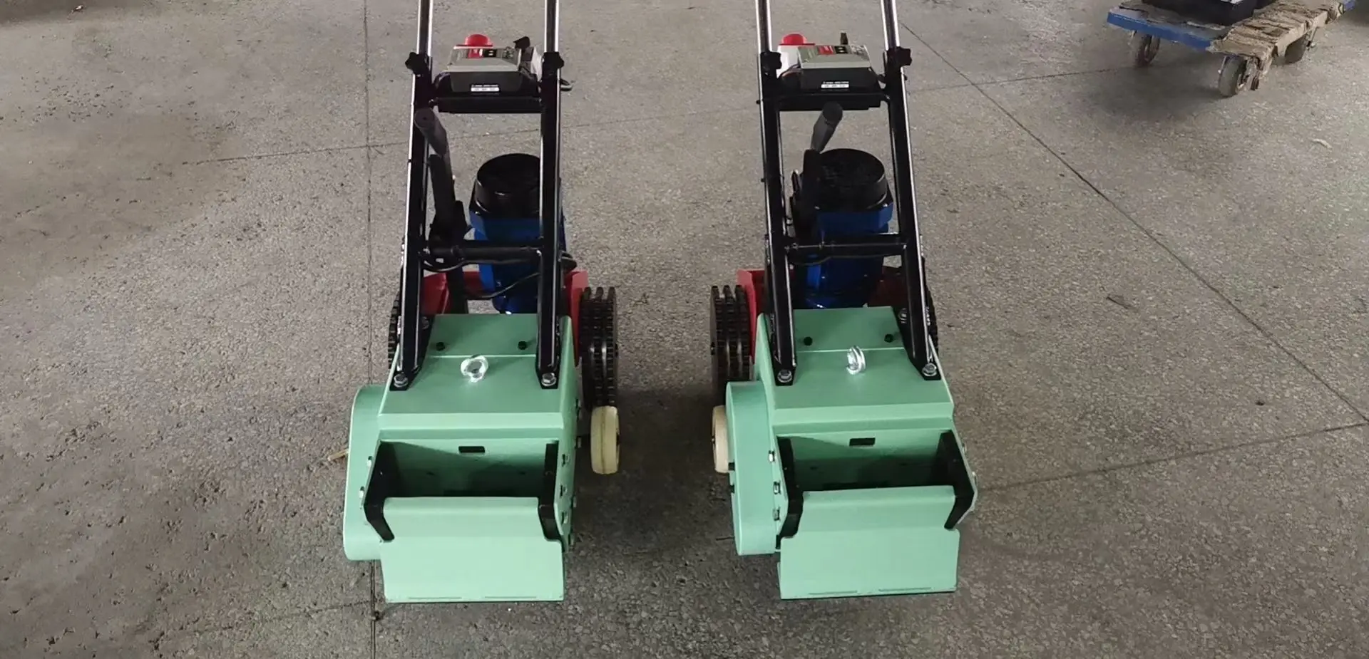 Plastic Runway Cutting Shovel Machine Runway Plastic Shoveling Machine
