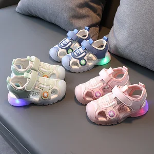 Children's Summer Hollow Design Summer Mesh Bread Head Beach Shoes Casual Sandal With Light for Kids
