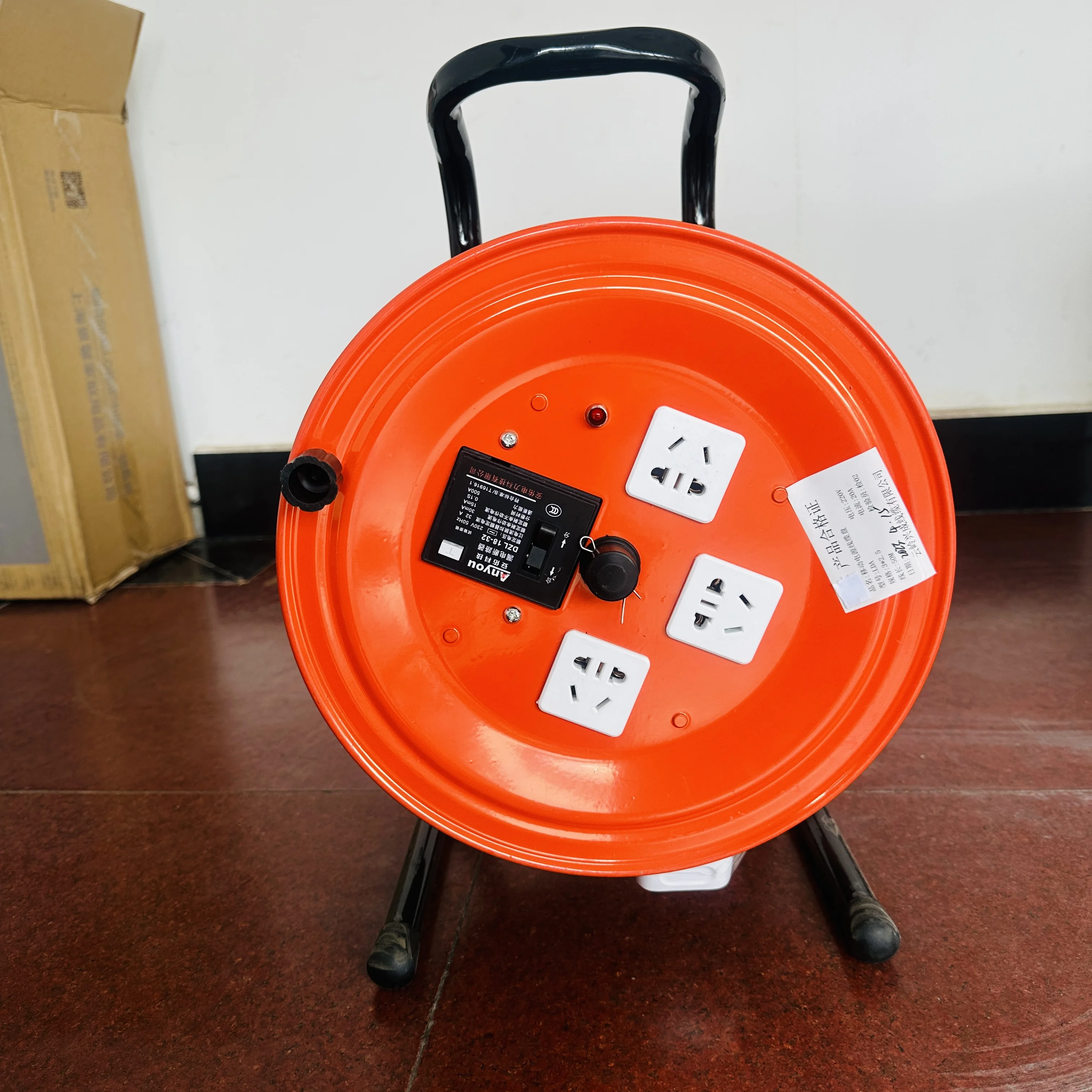Cheap Price Chinese Power Cable Extension Cord 3 Holes Outdoor Socket Outdoor Cable Extension Reel for Commercial Using