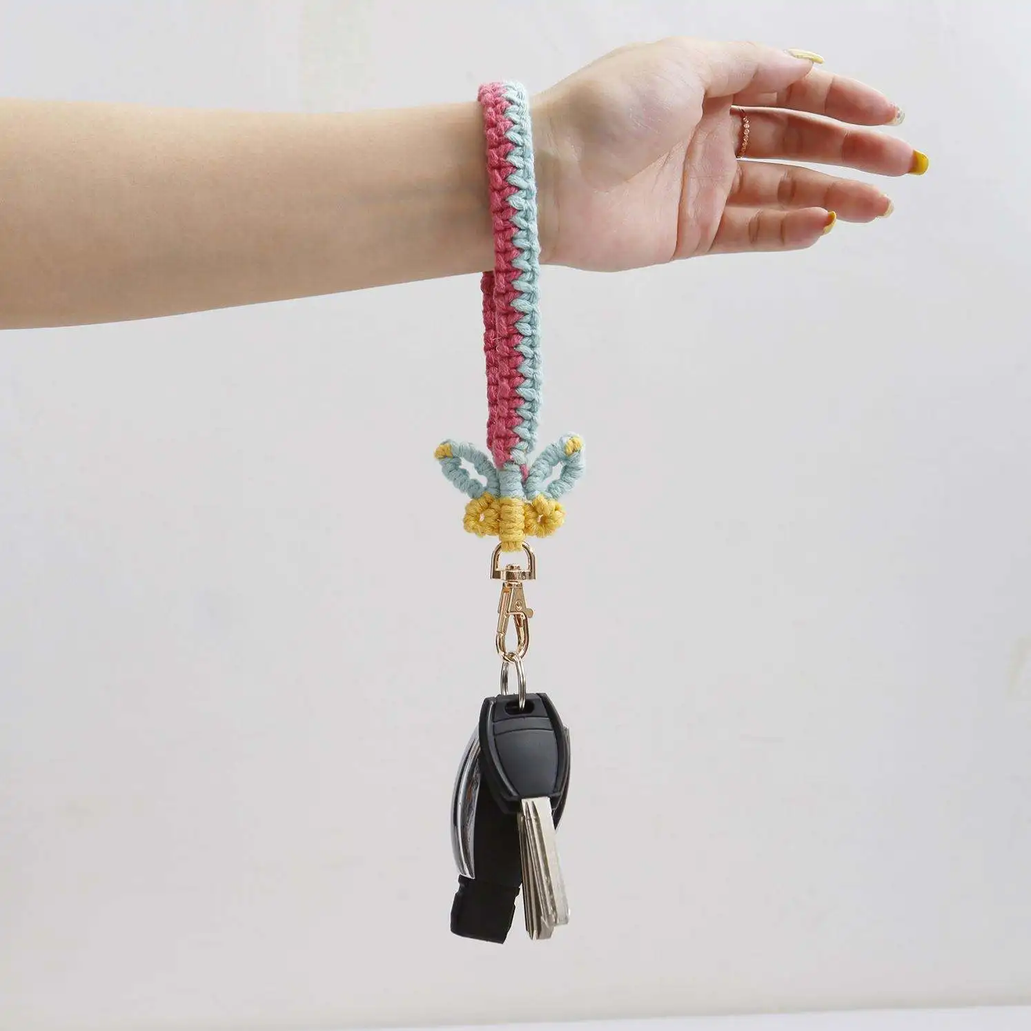 ハンドメイド マクラメ キーホルダー カラー参考用 - メルカリ 【並行
