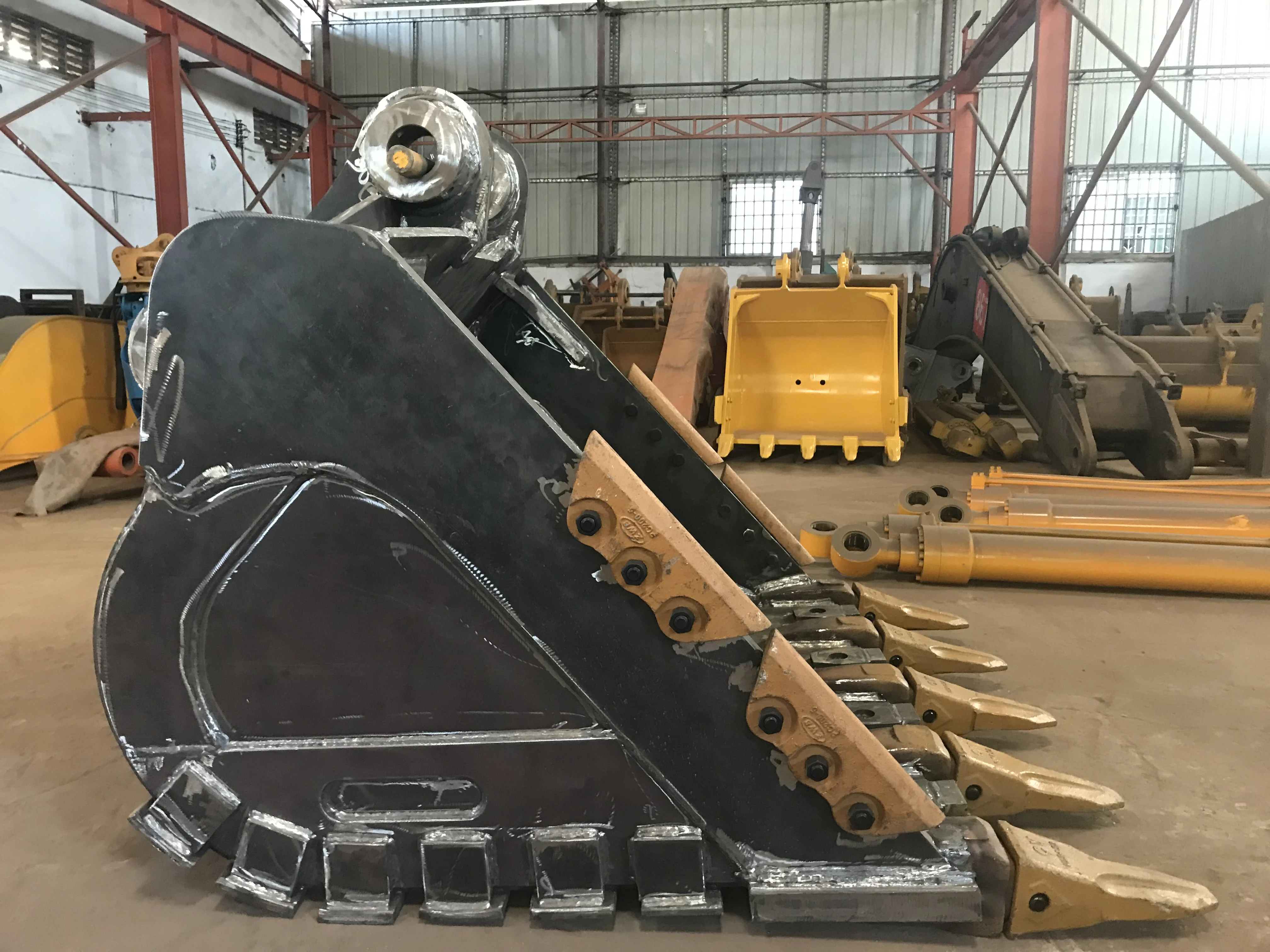 Severe Duty Excavator Rock SD Bucket For 1-50 Ton Excavator