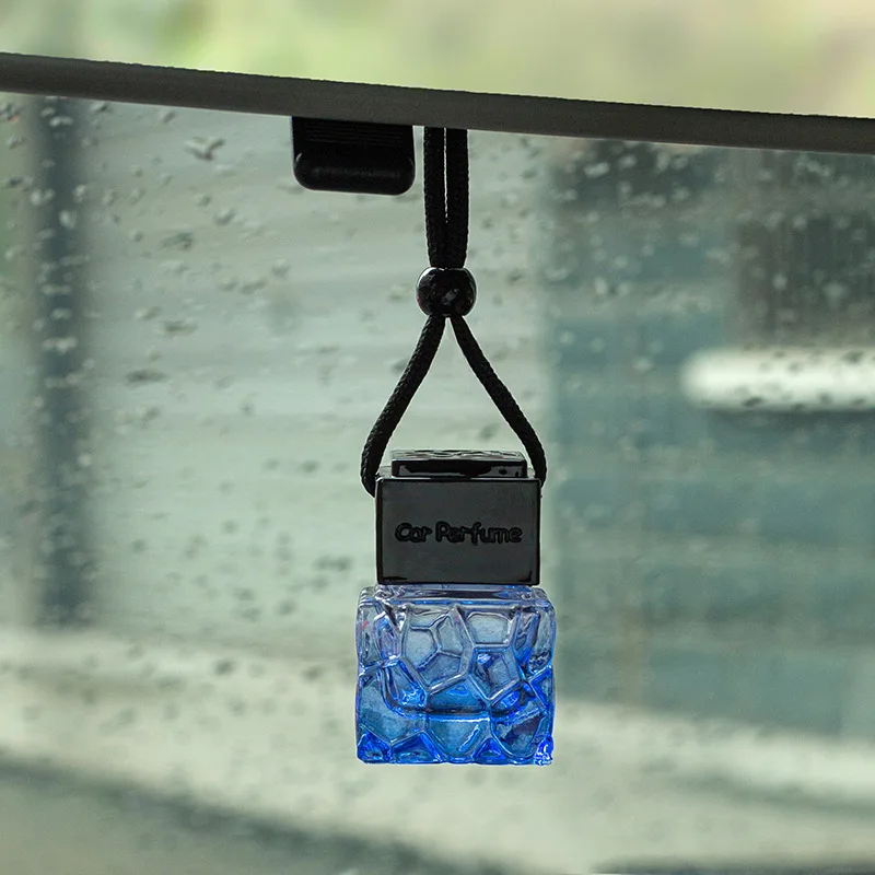 Luxury 10ml Square Car Perfume Bottle Empty with Screw Cap Top Hanging Air Freshener for Essential Oils Fragrance Diffuser