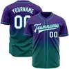 Morado y Verde Azulado