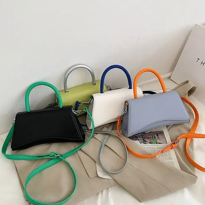 2022 Moda Alla Moda Borse A Mano Piccole Borsa A Tracolla Donna Borse  Popolari Per Donna - Buy Sacchetto Del Messaggero Della Borsa,Piccole Borse  A Mano,Borse Alla Moda 2022 Product on Alibaba.com