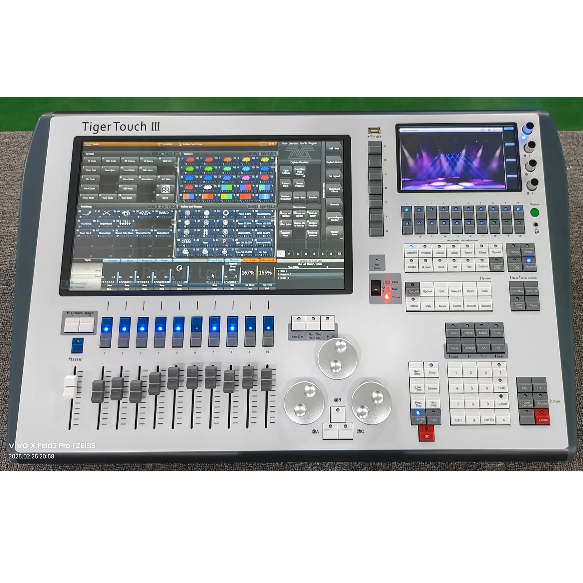 Tiger Touch 3-Stage Projection Lighting Console - DMX 512 Stage