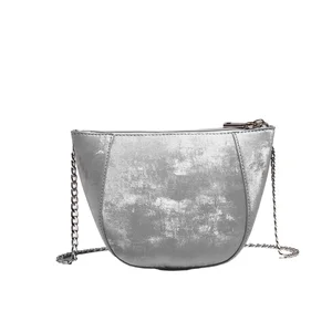 Customized logo women's shoulder bag vegetarian mini women's chain saddle bag Pu leather fashionable women's crossbody bag