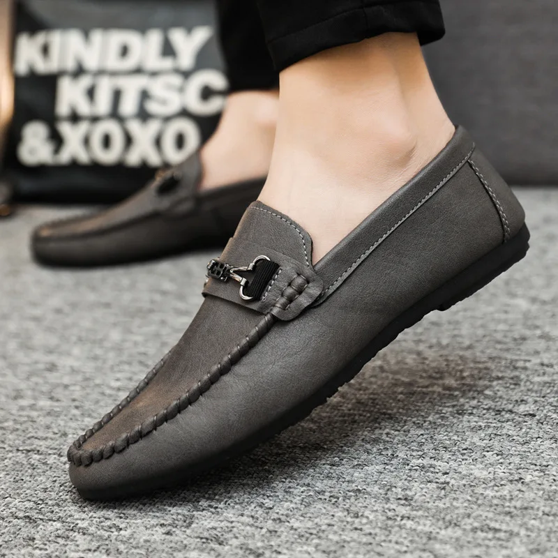 Mocassins décontractés confortables pour hommes en cuir verni crochet