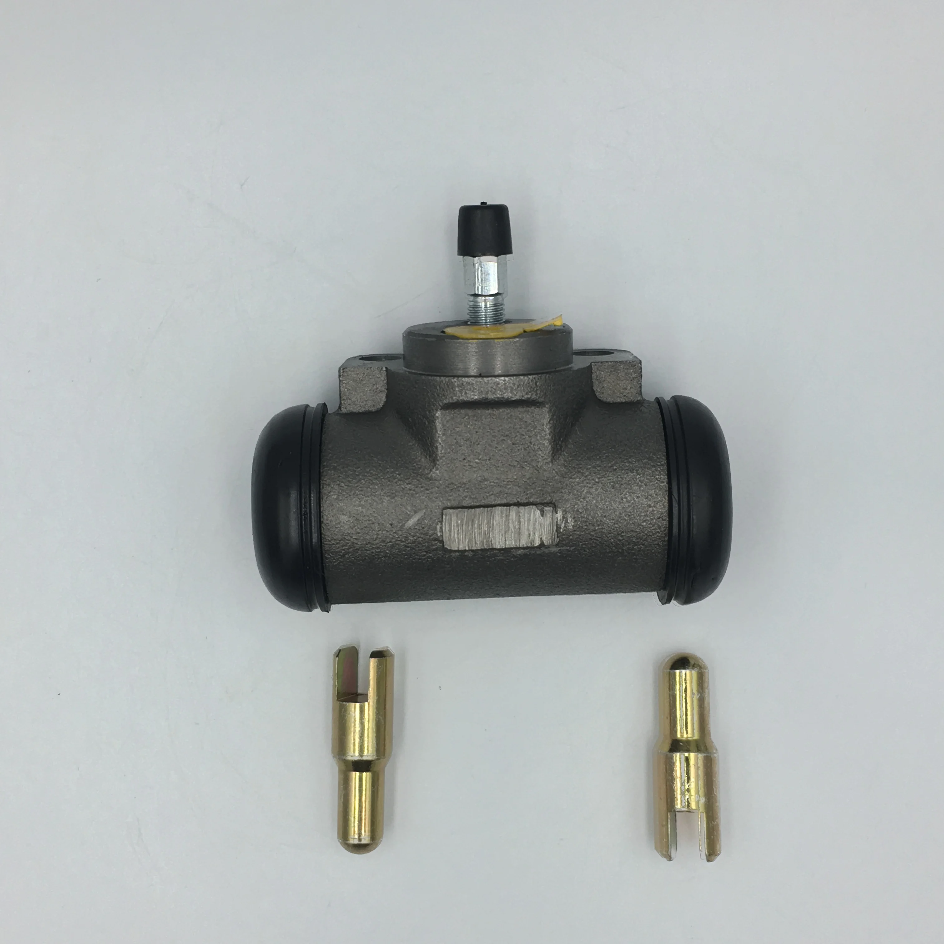 Best-selling High Quality Forklift Brake Wheel Cylinder With Resultant  Force 24433-76000g 32051-00090 234a3-72001