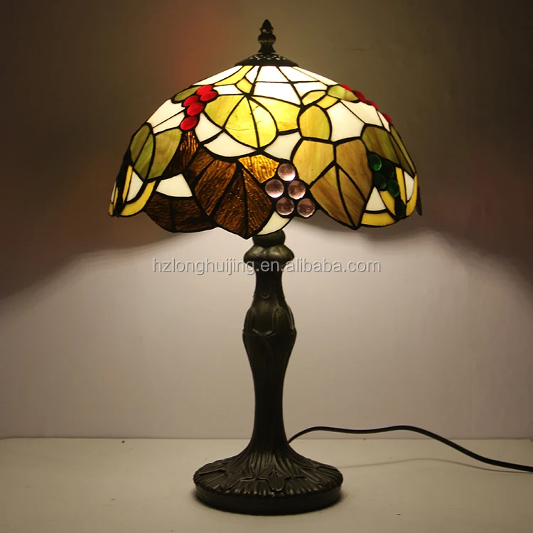 LongHuiJing 12 Inch European Stained Glass Sunflower Style Tiffany Table Lamp