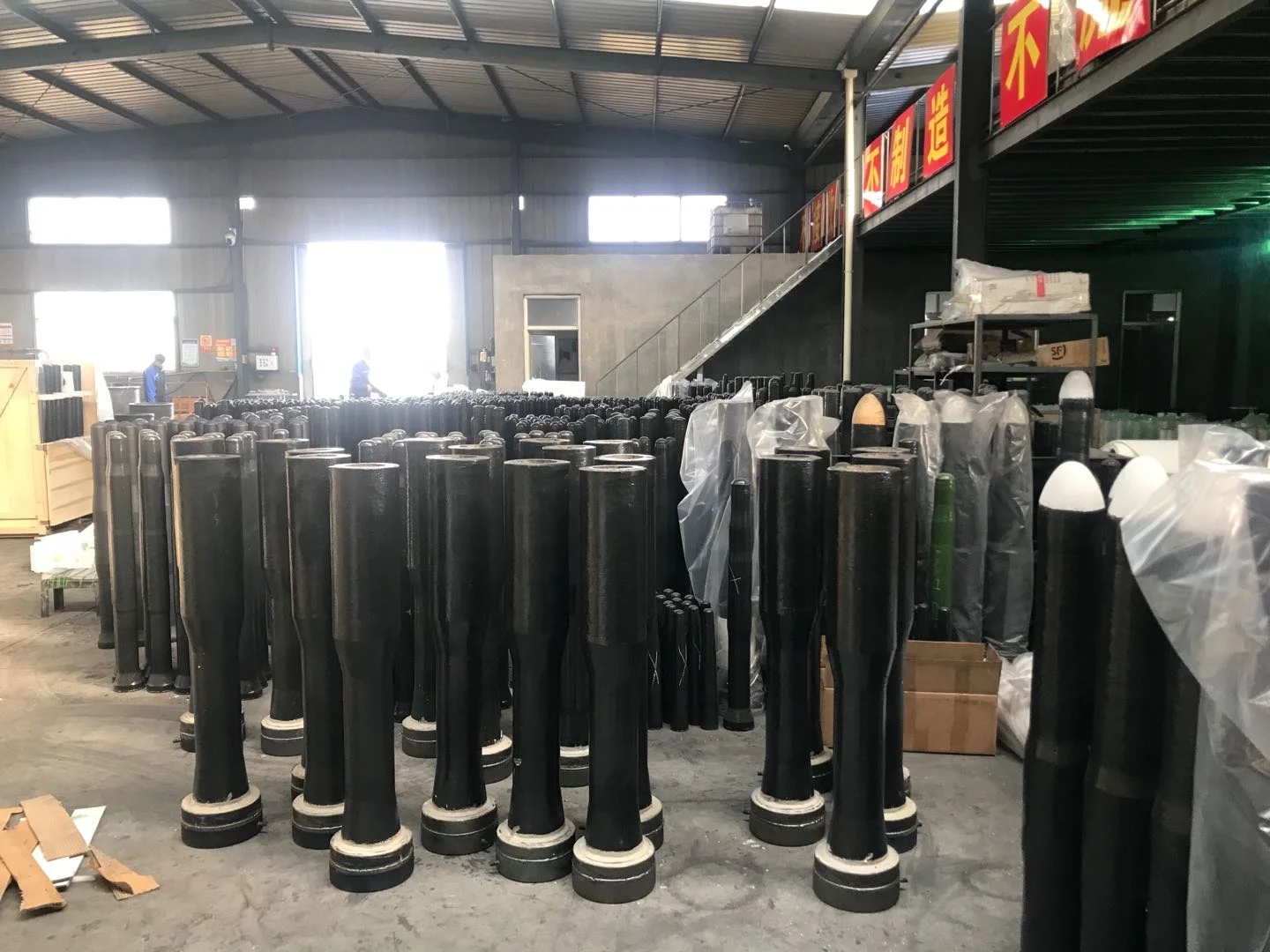 Factory Price Continuous Casting Refractory Long Nozzle Ladle Shroud