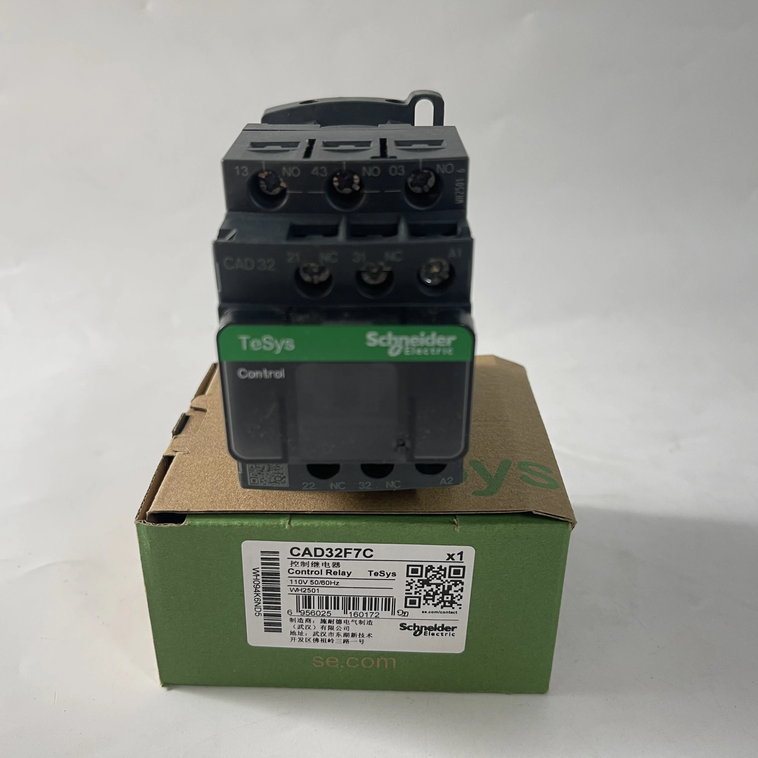 Schneider Control Relay CAD32F7C Schneider Control Relay CAD32F7C