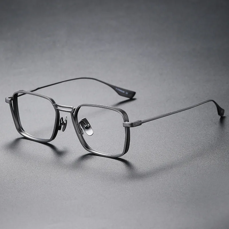CS125 High Pure Titanium Optical Frame Good Quality Glasses for Men and Women Titan Eyewear Frames DLX125