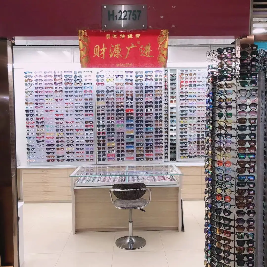 Yiwu Omas Glasses Co., Ltd.