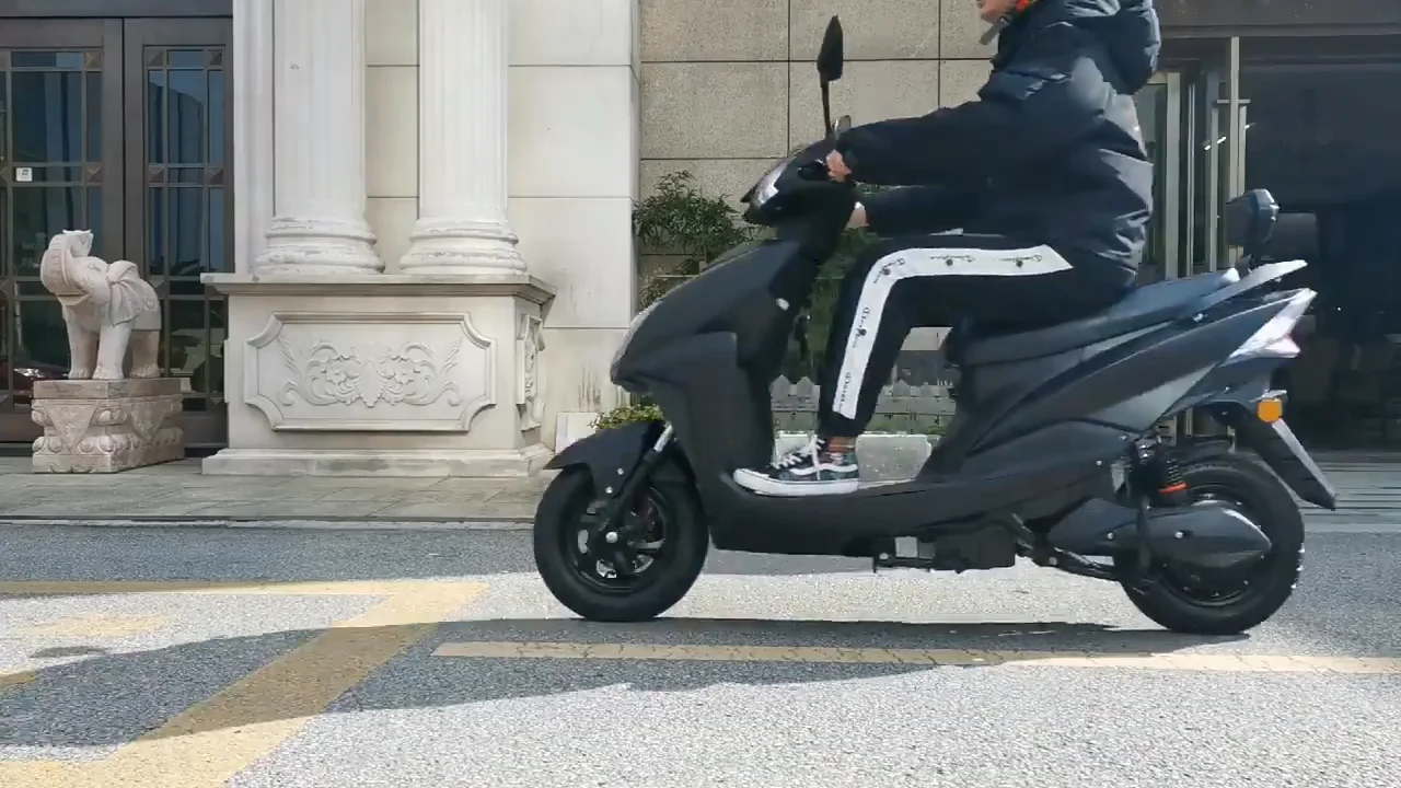 New Design Eec Electric Motorcycle Scooters Moped With Pedals For Sale