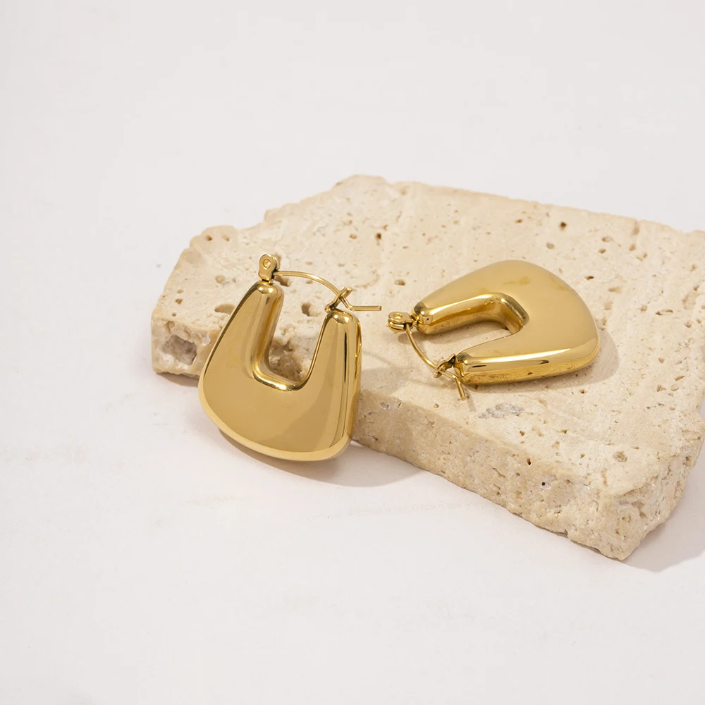18k Gold Plated Stainless Steel Minimalist U Shape Statement Hollow Geometric Daily Hoop Earring