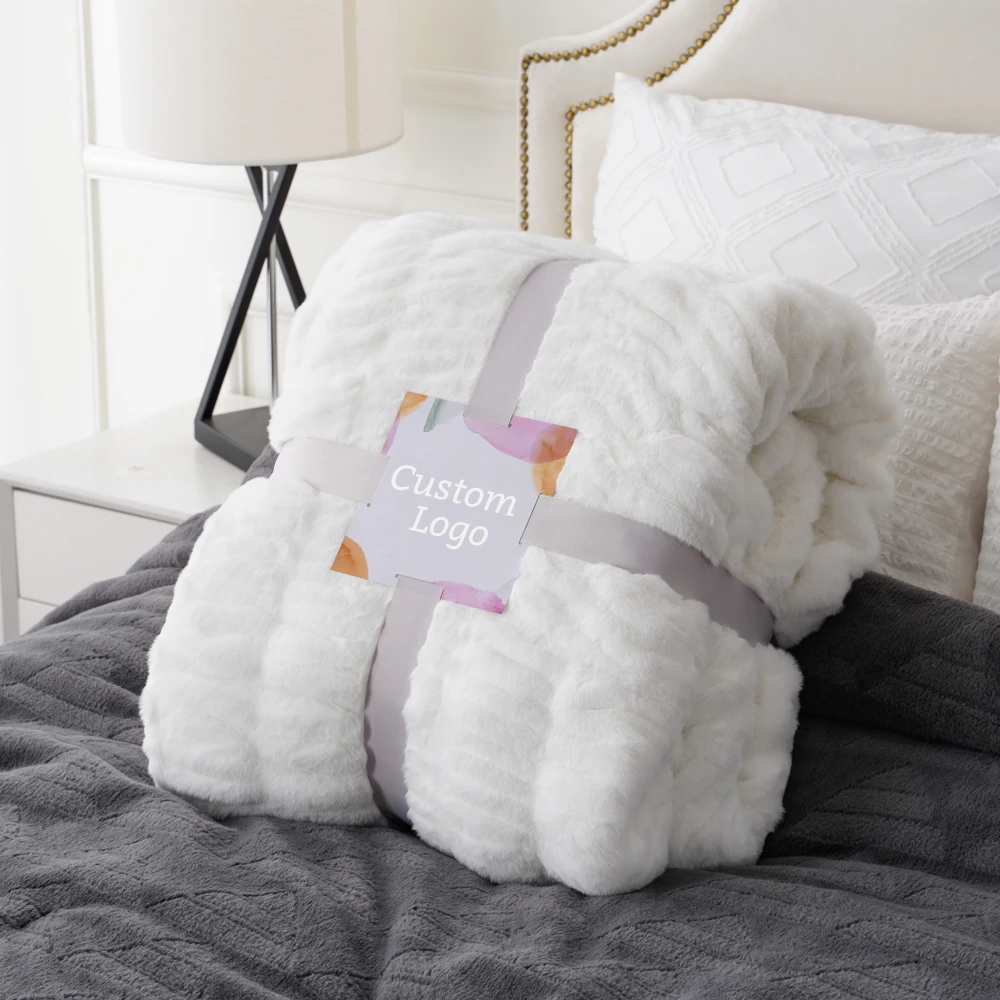 Luxury White Double Sides Warm Thick Ruched Minky Fabric Manufacturer