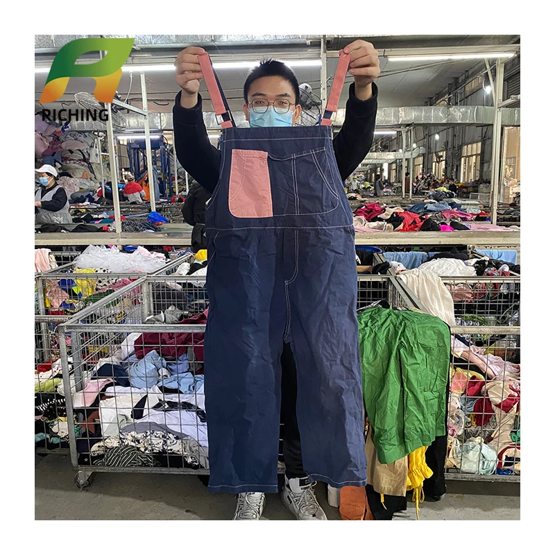 Thrift Korea Importación de balas de segunda mano del Reino Unido